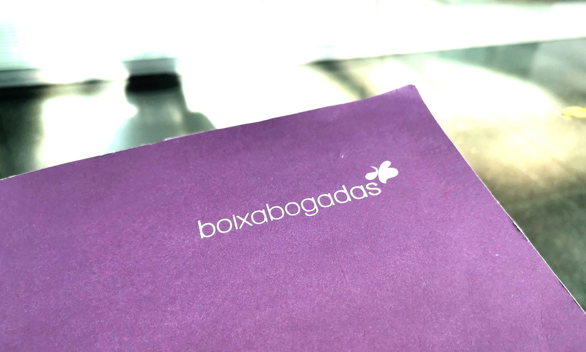 Carpeta en Juzgado